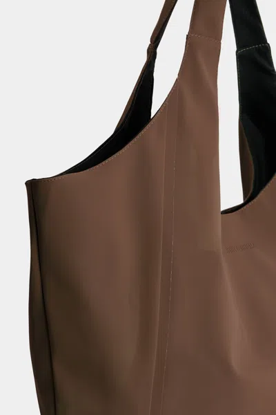 Stutterheim Svea Puffer Bag Matte In Brown