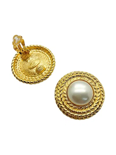 Pre-owned Chanel 1970s Pearl-embellished Earrings In Gold