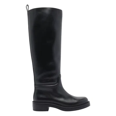 Stuart Weitzman Stylish Knee-high Leather Block Heel Boots In Black