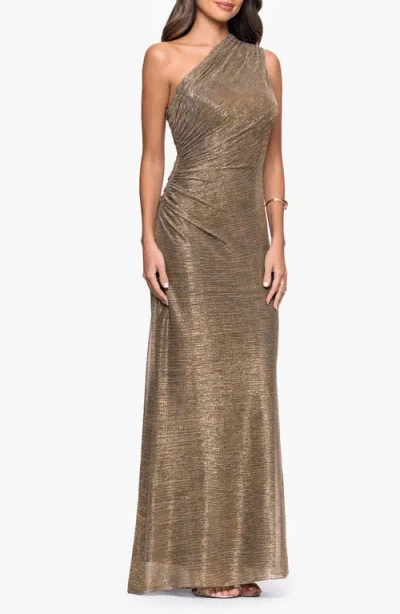 Betsy & Adam One-shoulder Metallic Crinkled Column Gown In Brown
