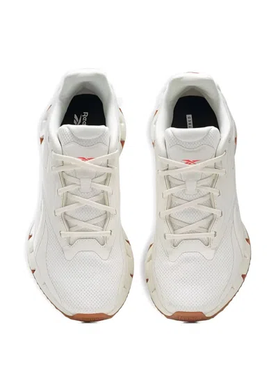 Reebok Zig Dynamica 4 Sneakers In White