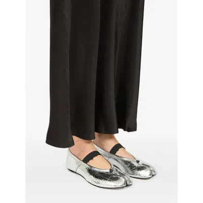 Maison Margiela Tabi Split-toe Metallic Cracked-leather Ballet Flats In Silver