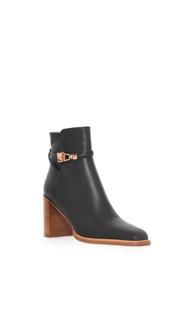 Gabriela Hearst Nina Leather Clasp Ankle Boots In Black