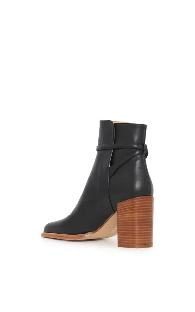 Gabriela Hearst Nina Leather Clasp Ankle Boots In Black