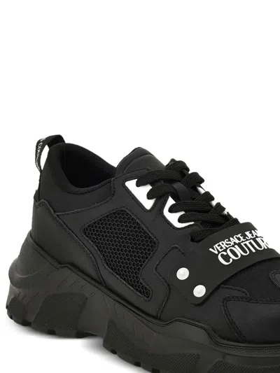 Versace Jeans Couture Logo-plaque Mesh Sneakers In Black
