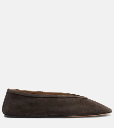 Le Monde Beryl Pointed-toe Suede Flats In Brown