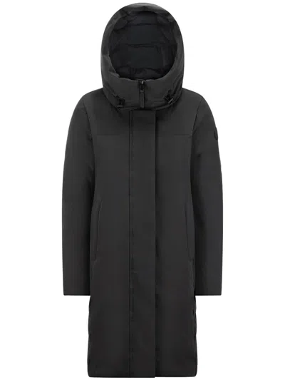 Cape Horn Hooded Quilted Coat In Black