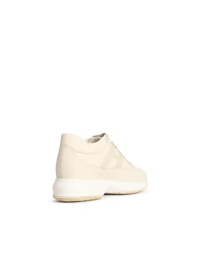 Hogan Logo-patch Low-top Sneakers In White