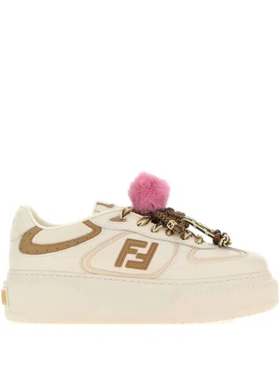 Fendi Low Top Platform Shoes In White Leather With Charm In White
