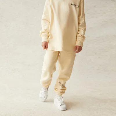Essentials (gs) Fear Of God  Ss21 Sweatpant Buttercream/cream In Multi