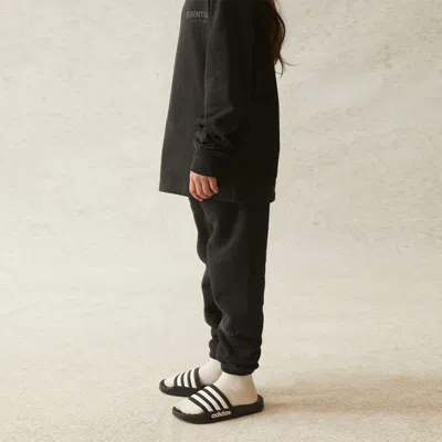 Essentials (gs) Fear Of God  Ss21 Sweatpant Stretch Limo In Black