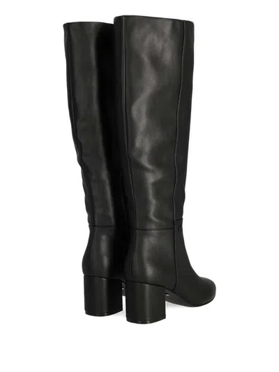 粗跟尖头高筒靴