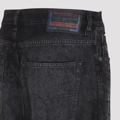 Diesel High-waisted Wide-leg Jeans With Edgy Raw Hem In Black