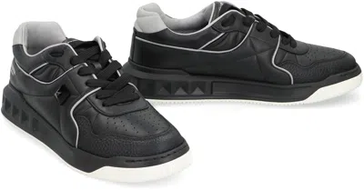 Valentino Garavani One Stud Sneaker In Nappa Leather In Black
