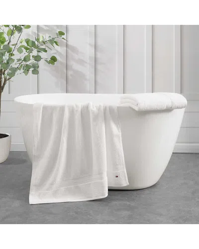 Tommy Hilfiger 200 Thread Count Modern American Solid Carded Cotton Z-twist 2pc Towel Set In White