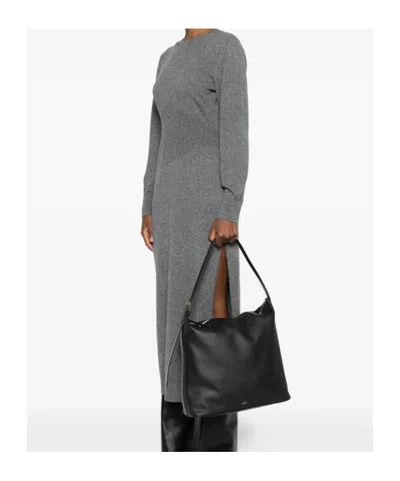 Apc A.p.c. Women Vera Leather Shoulder Bag In Black