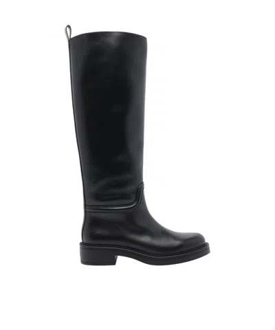 Stuart Weitzman Stylish Knee-high Leather Block Heel Boots In Black