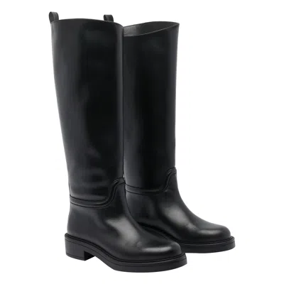Stuart Weitzman Stylish Knee-high Leather Block Heel Boots In Black
