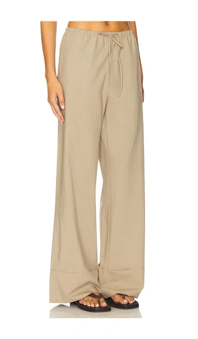 Steve Madden Women's Idra Long Casual Pull-on Pants In Neutral
