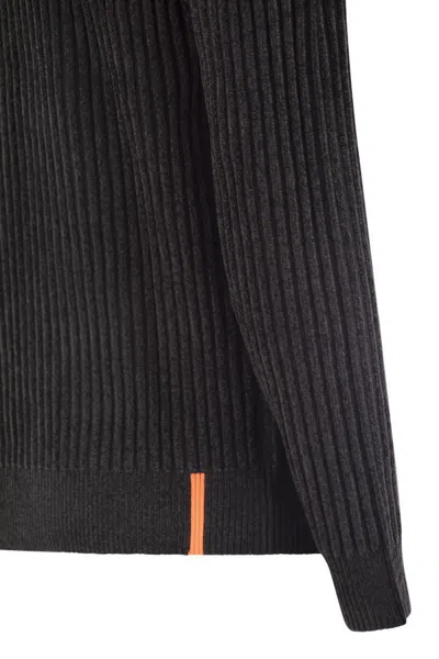 Rrd Velvet Turtleneck Knit In Black