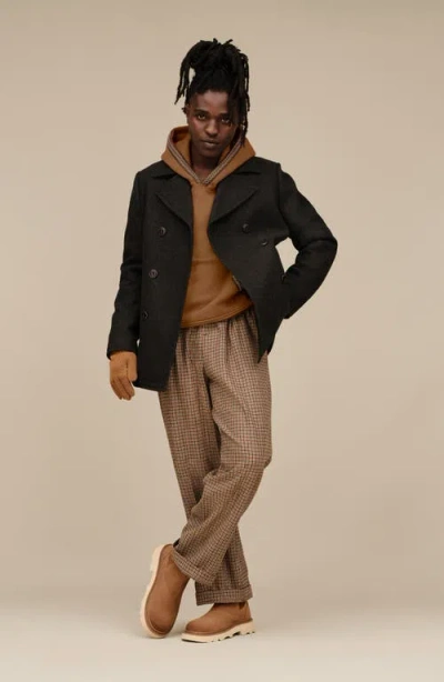 Ugg Chelsea Lug Boot In Brown