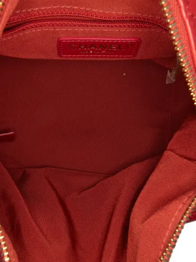 Pre-owned Chanel 2019 Small Quilted Lambskin Perfect Meeting Hobo Satchel In Red