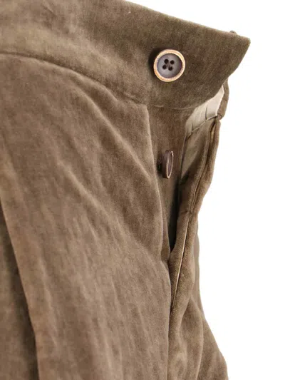 Uma Wang High-waisted Wide-leg Trousers With Button Closure In Brown