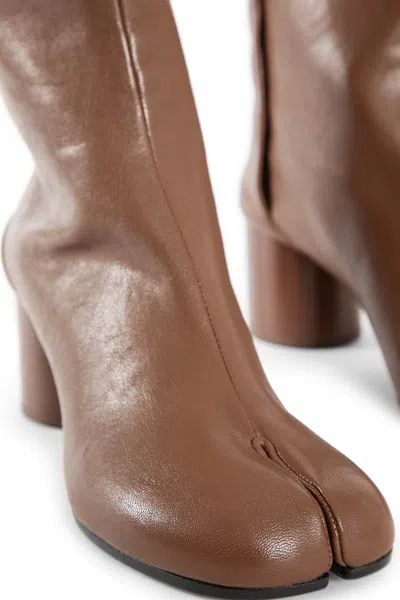 Maison Margiela Tabi 60 Nappa Leather Ankle Boots In Brown