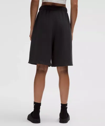 Lululemon Scuba Mid-rise Bermuda Short 11"