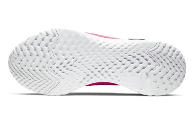 Nike Epic React Flyknit 2 Trainers In Multi