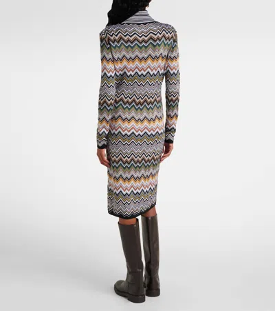 Missoni Zig-zag Long Sleeved Midi Dress In Gray