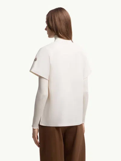 Moncler Logo Patch Cotton T-shirt In White