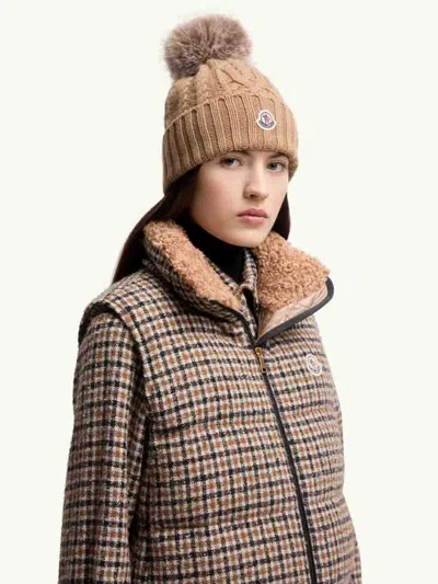 Moncler Cashmere Blend Pom Pom Hat In Neutral