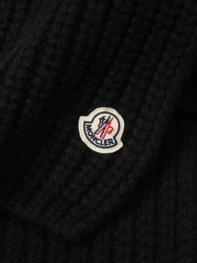 Moncler Textured Wool Blend Scarf Accessory In Black