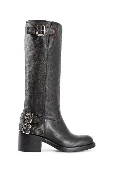Chloé New Bikers Buckled Textured-leather Boots In Black