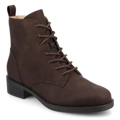 Journee Collection Journee Women's Kodah Medium And Wide Width Lace-up Ankle Boots In Brown