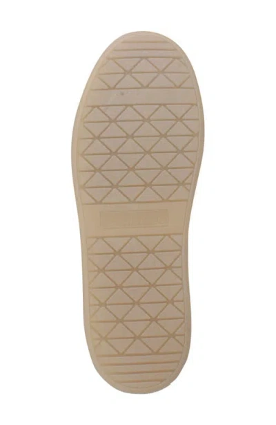 Calvin Klein Women's Women's Nicala Sneaker In White