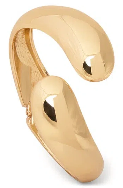 Saachi Crossover Bypass Cuff Bracelet In Gold