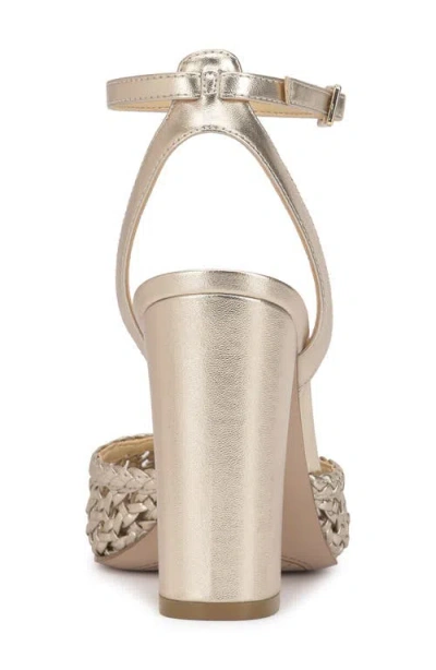Jessica Simpson Women's Nariro Block-heel Woven Pumps In Gold