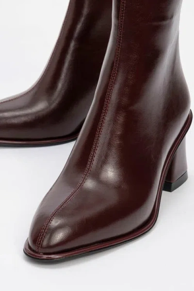 Prologue Shoes Maura Block Heel Boot In Burgundy