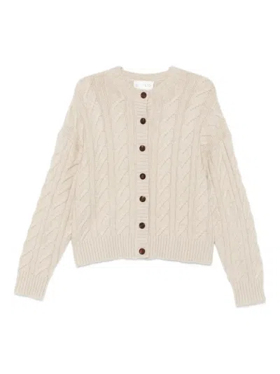 粗绞花针织圆领开衫