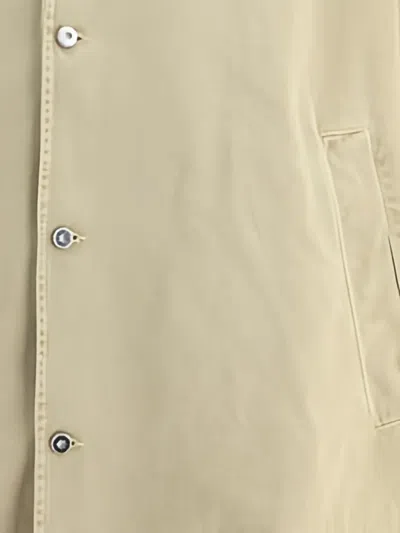 灯芯绒衣领夹克