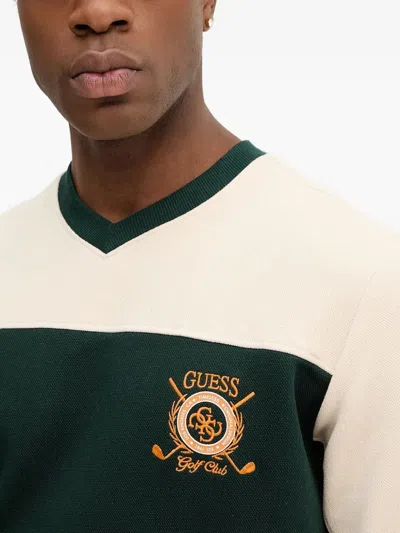 LOGO刺绣V领卫衣