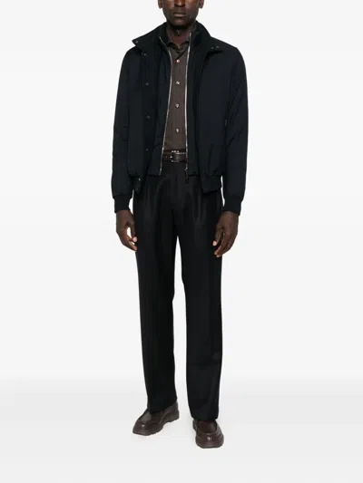 搭扣飞行员夹克