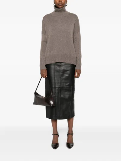 Lisa Yang Cashmere Sweater In Hazelnut Color With High Colla In Brown