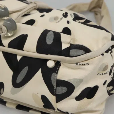 Pre-owned Chanel Drawstring White Canvas Tote Bag ()