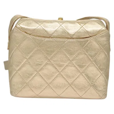 Pre-owned Chanel Quilted Gold Leather Shoulder Bag ()