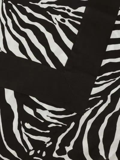 Dolce & Gabbana Zebra-print Bordered Blanket In Black