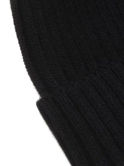 Undercover Ribbed Beanie In Black
