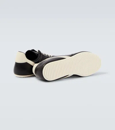 Rick Owens Black Low-top Sneakers With Contrasting Details In Leather Man In Black